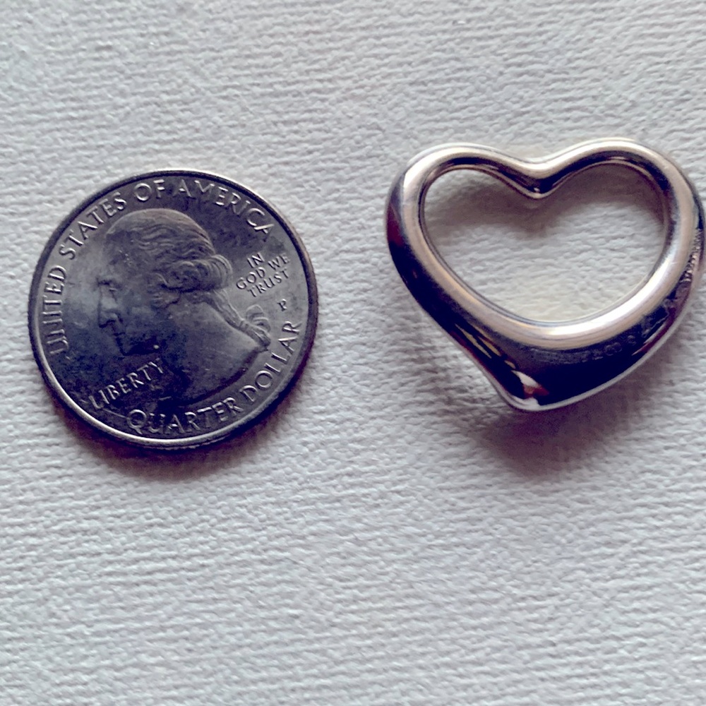 Tiffany & Co. Open heart pendant 925 Sterling silver